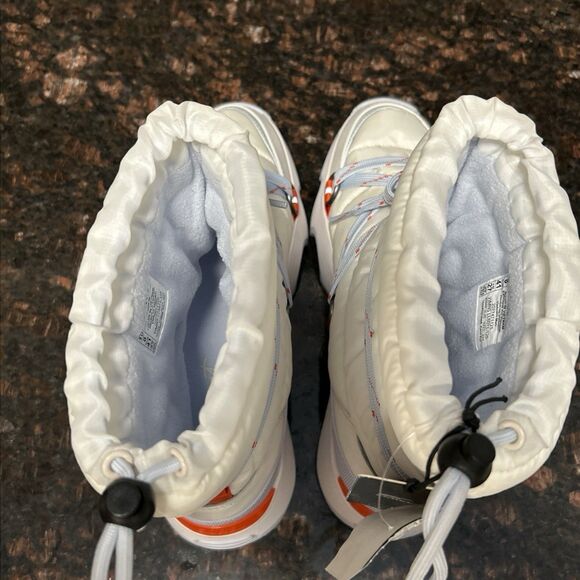 SOREL Free People Movement Kinetic Impact NXT White Waterproof Boots 10 DISPLAY - Picture 14 of 16